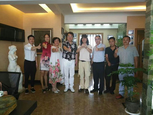 �����A�̅f(xi��)����ϯꐺ���������ʿ����һ�У����R���ܼҡ����܅f(xi��)���ؕ��L�|���ώ�������