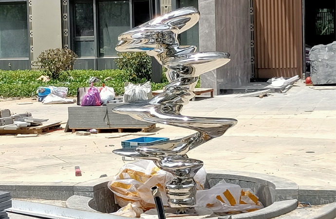 С�^(q��)���͵��ܡ������P��R��������������L��